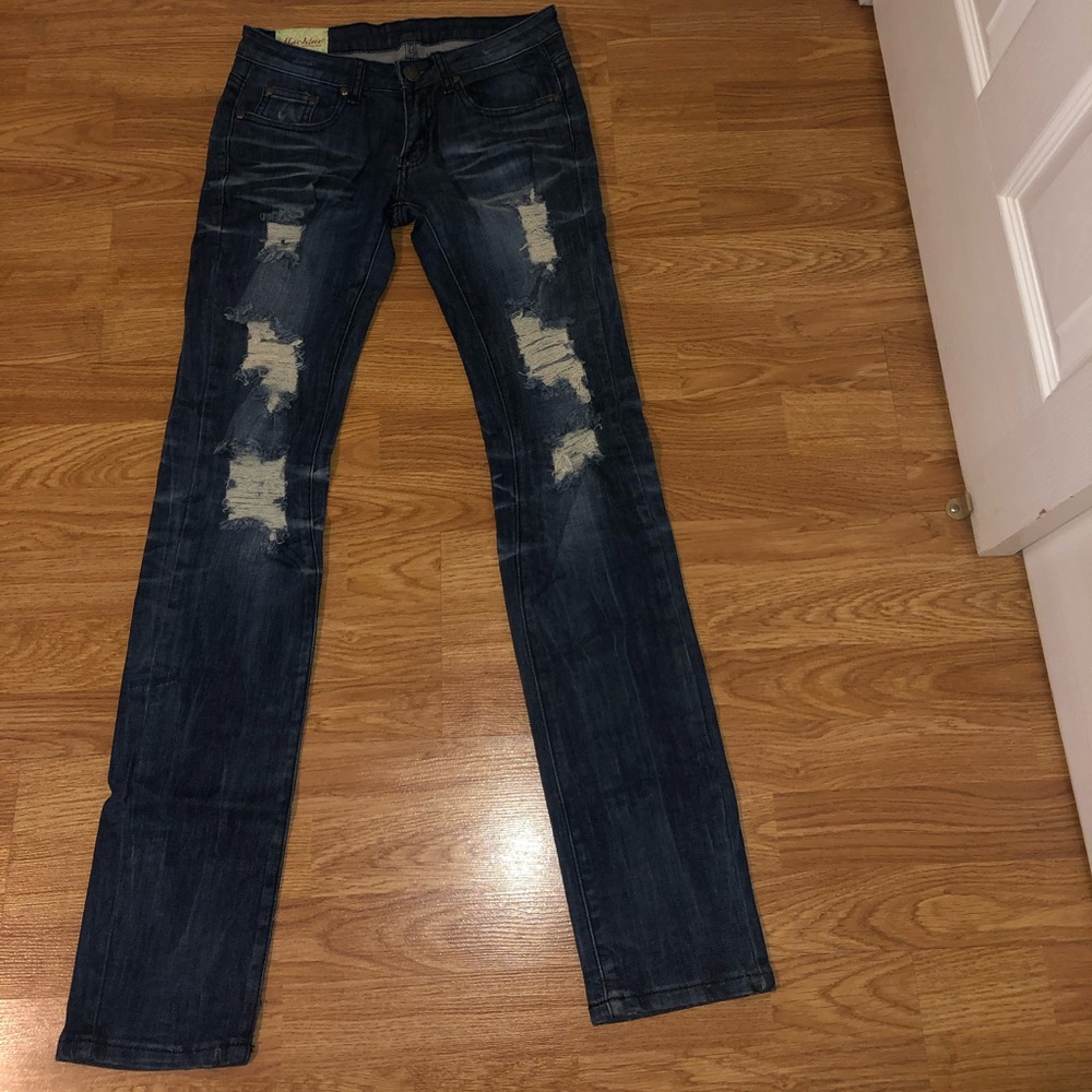 Machine brand size 7 dark washed